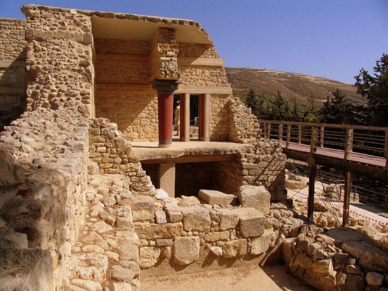 prehistoric crete-private tour- elissos