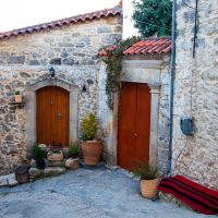 local's house visit- crete-elissos-private tour