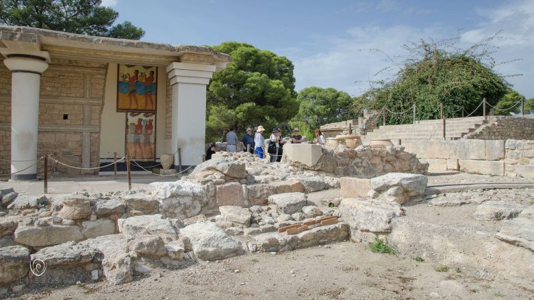 knossos palace-crete private tours-elissos
