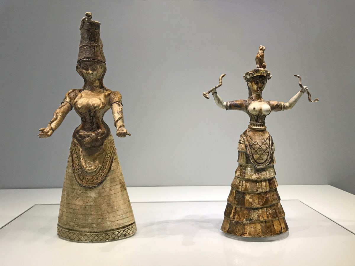 minoan goddess - minoan womens fashion