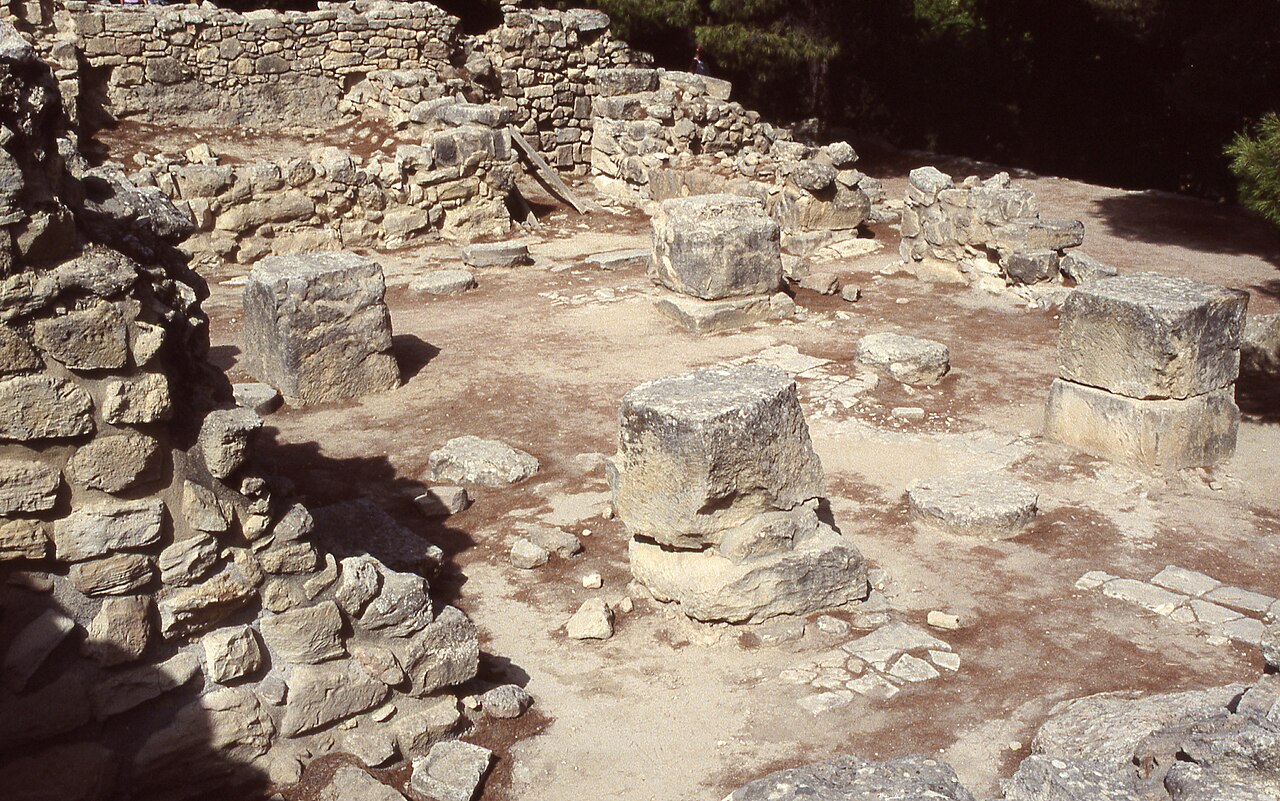 Phaistos Old Palace northeast peristyle hall in Crete