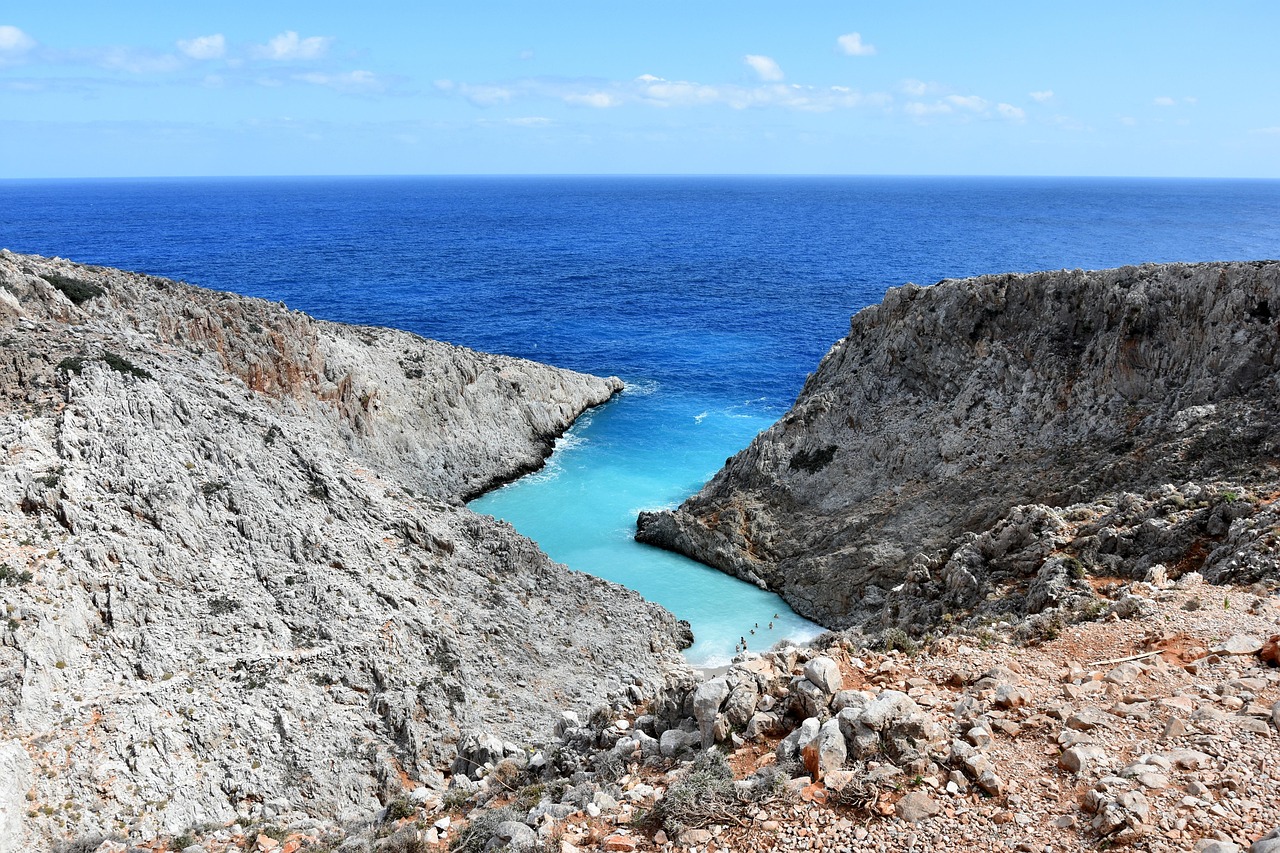seitan limani west crete beach